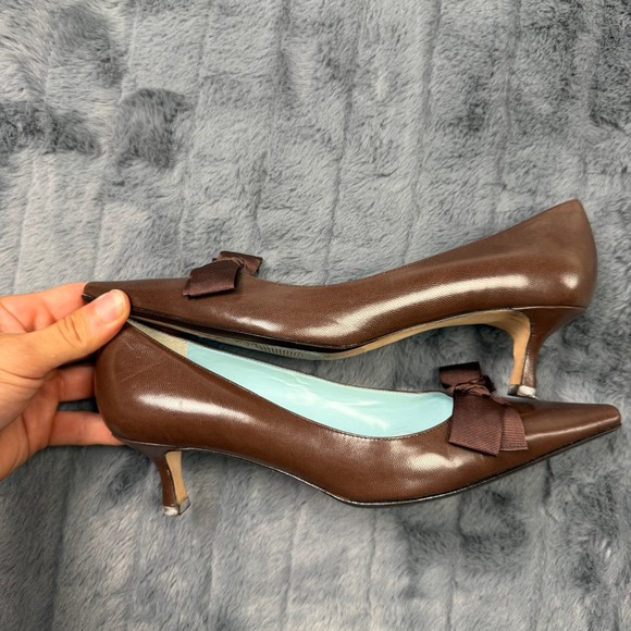 ANTONIO MELANI Shoes - Antonio Melani Pumps Women 7M Brown Leather Pointed Toe Bow Kitten Heel